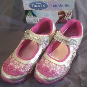 Stride Rite girls light-up shoes *New* Size 13.5M